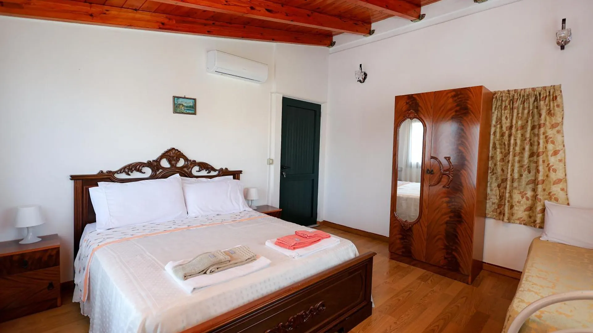 Casa La Pieve Panzió Berat
